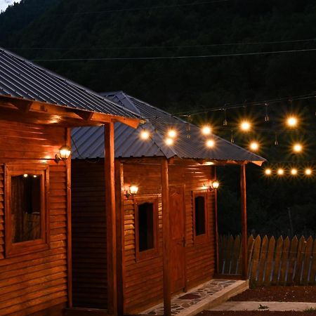 Guest House Ushba Gate Mestia Buitenkant foto